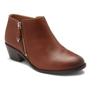 Vionic Women’s Jolene Leather Ankle Boot